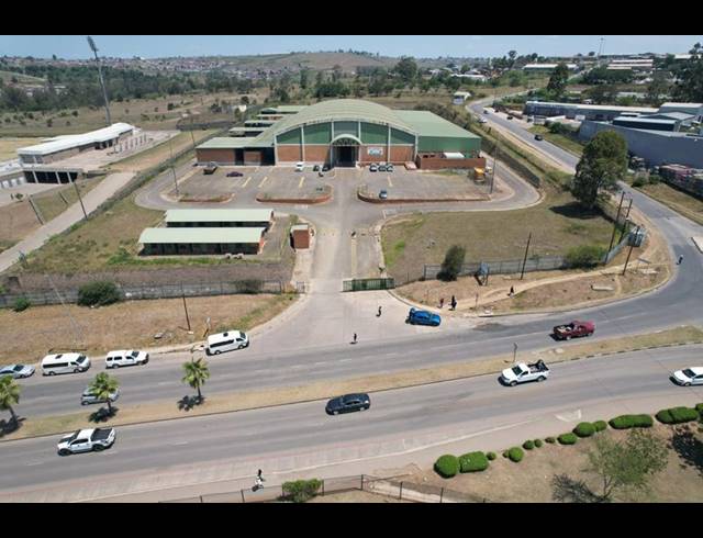 BUSINESS PROPERTY TO RENT IN MTHATHA CENTRAL
